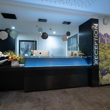 Hotel Park &