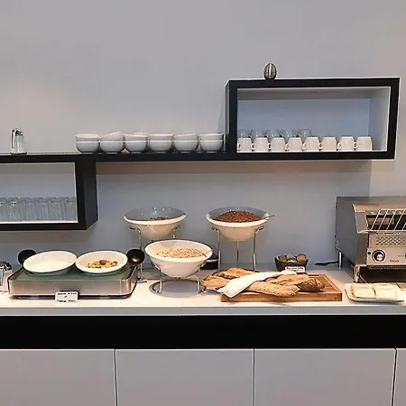 酒店 中央公园酒店及spa中心 4*